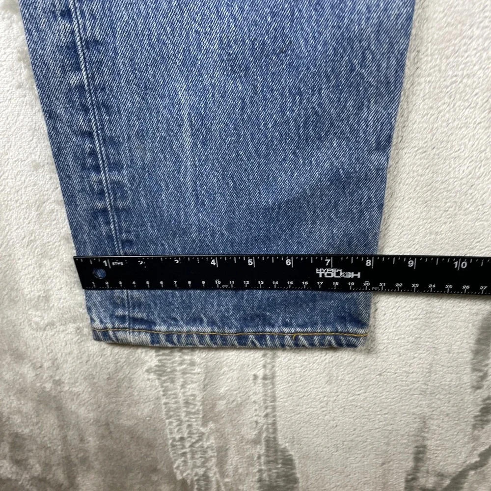 Levis item good